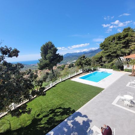 Villa Esmeralda Salerno Ngoại thất bức ảnh