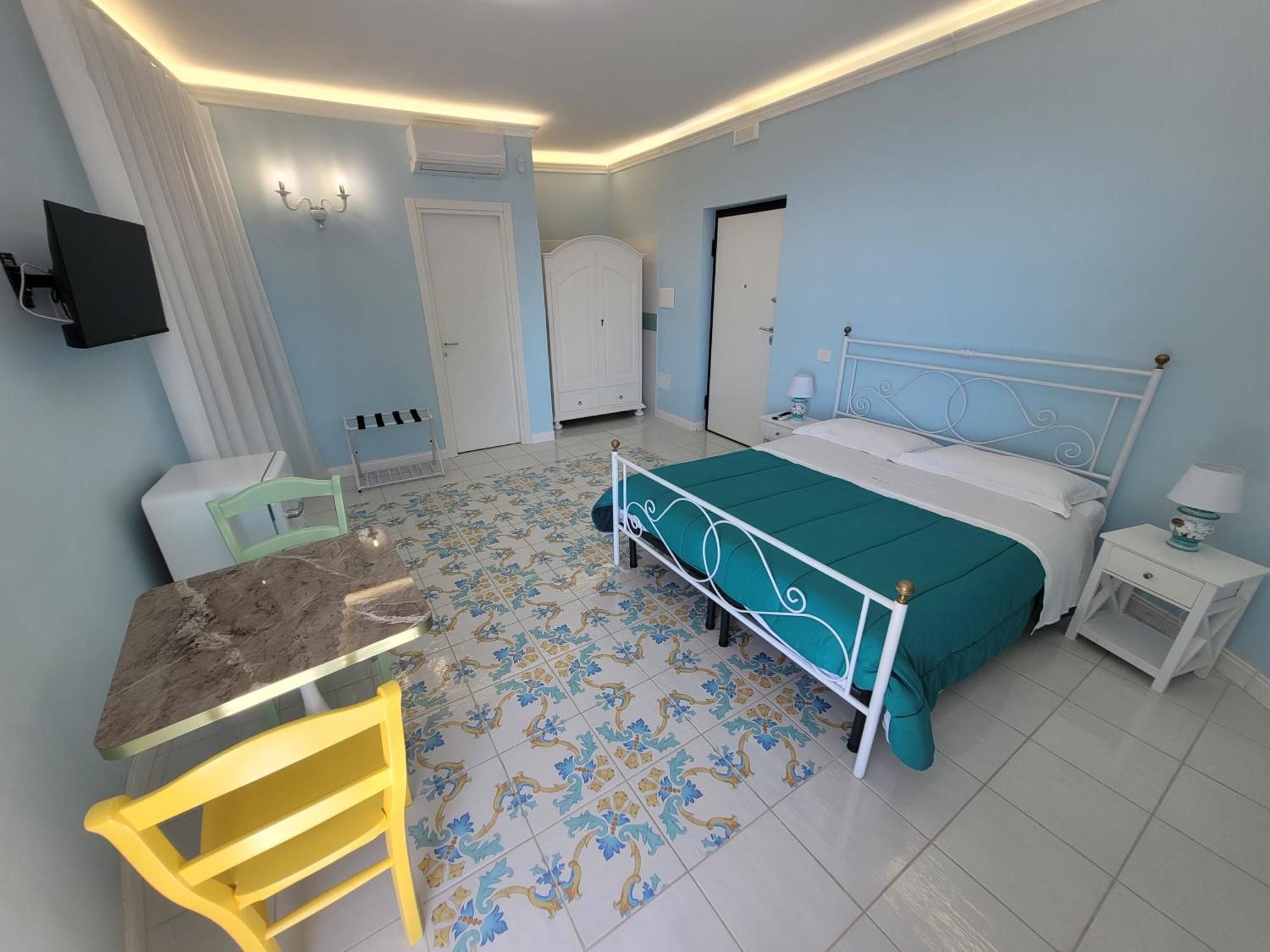 Villa Esmeralda Salerno Ngoại thất bức ảnh