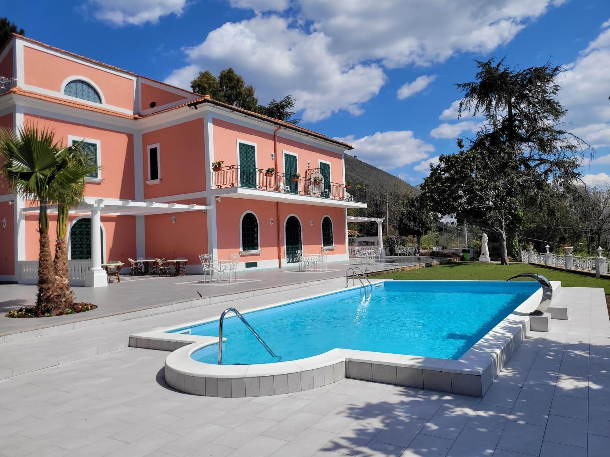 Villa Esmeralda Salerno Ngoại thất bức ảnh